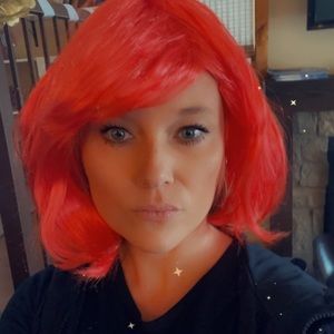 Meet your Posher, Taya